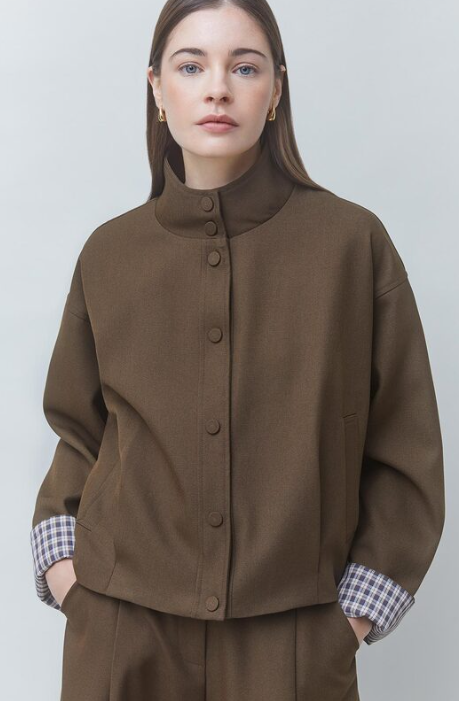 JACKET KAKI